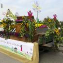 geschmückter Gartenschauwagen